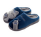 zuela gris cubierta azul